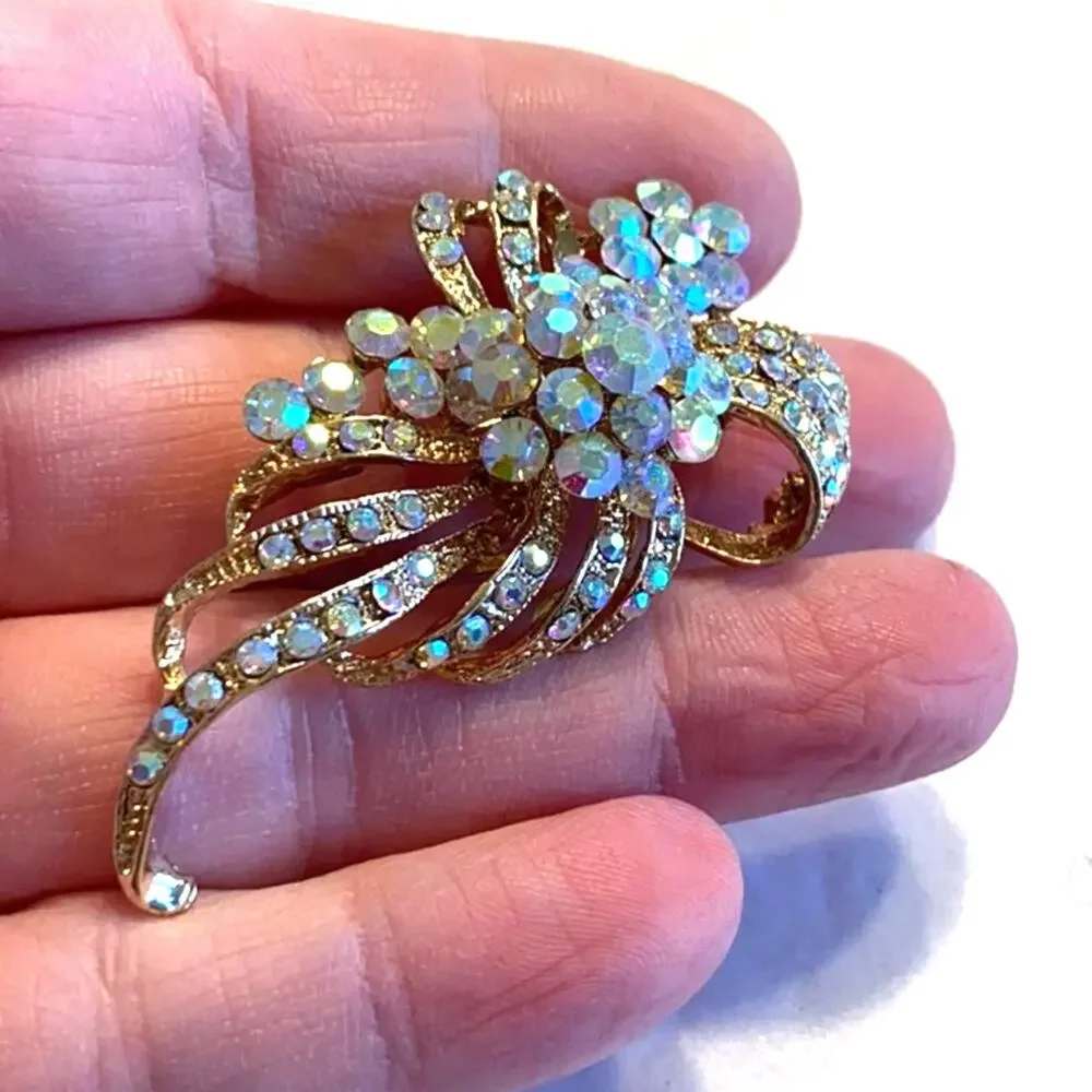 Romantic gold & white rhinestones brooch vintage look pin delicate ornate